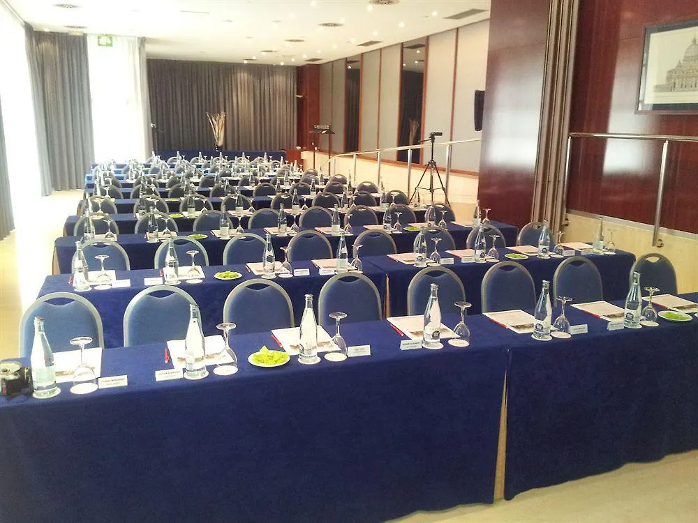 Ac Hotel Diagonal L'Illa By Marriott Barcelona