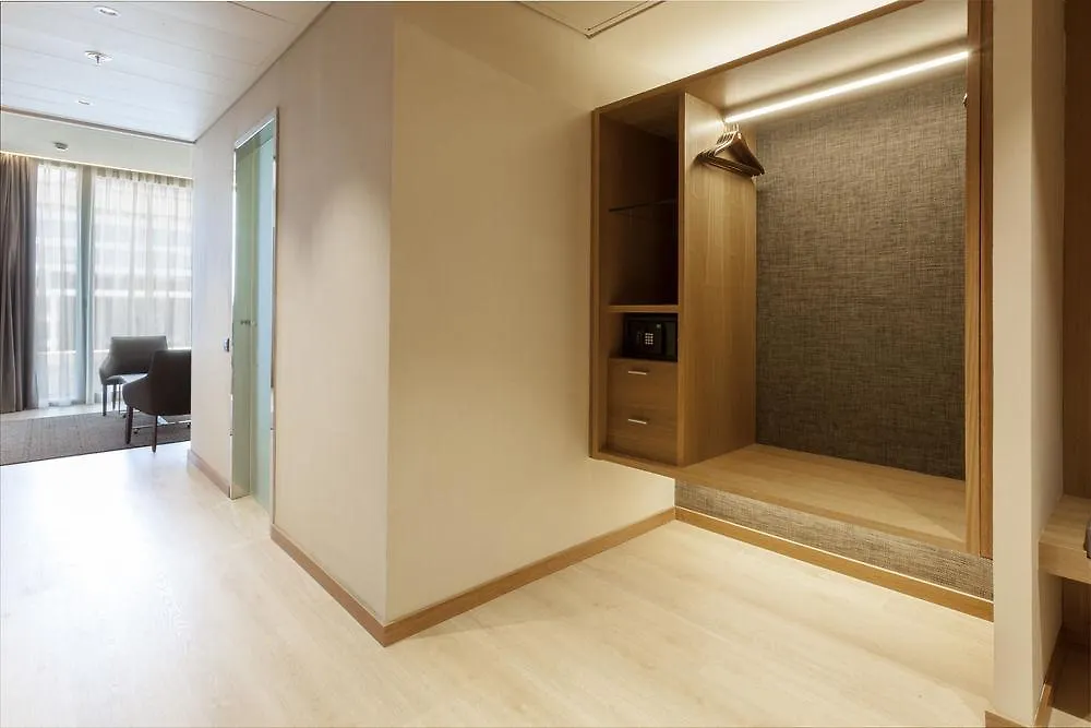 Ac Hotel Diagonal L'Illa By Marriott Barcelona