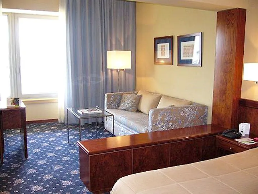 Ac Hotel Diagonal L'Illa By Marriott Barcelona