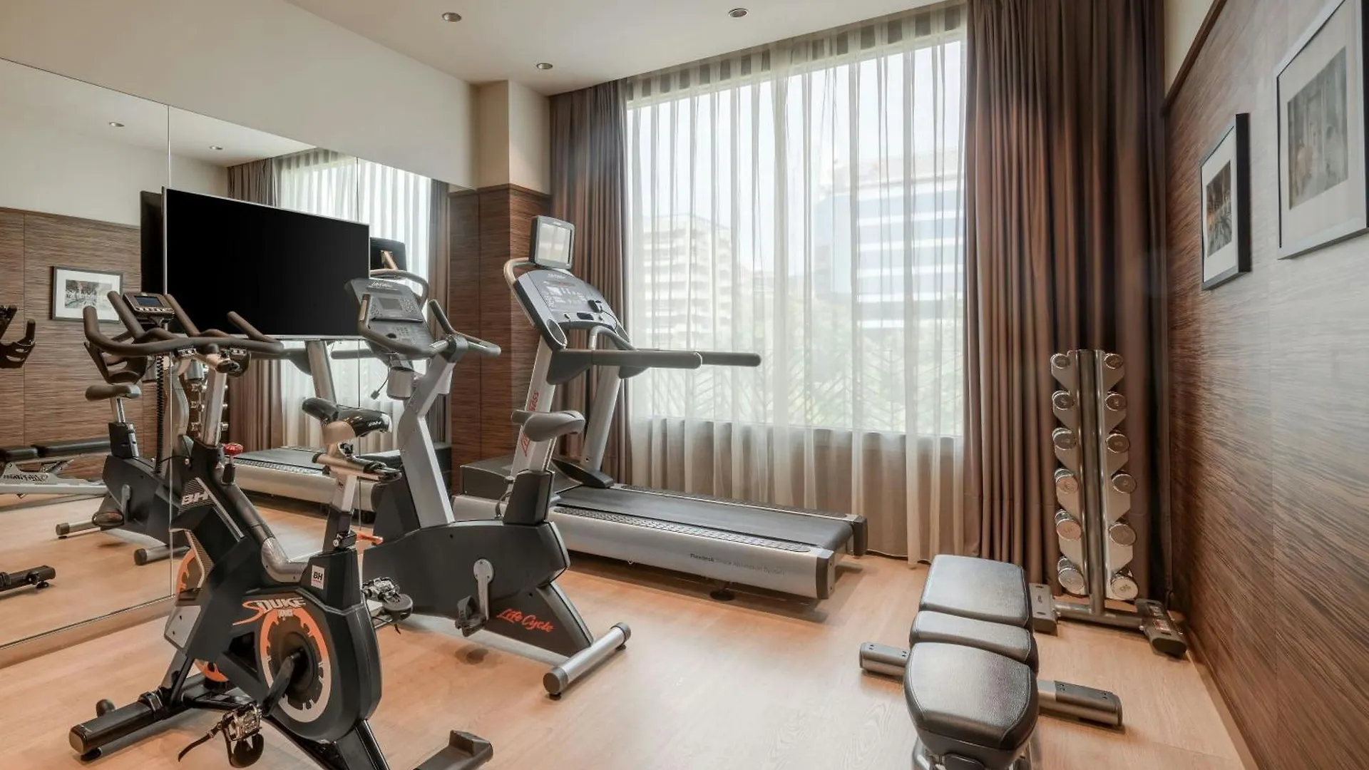 Ac Hotel Diagonal L'Illa By Marriott Barcelona